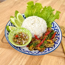 ข้าวกะเพราหอยแมลงภู่