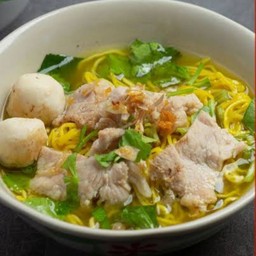 ก๋วยเตี๋ยวบะหมี่ น้ำใส