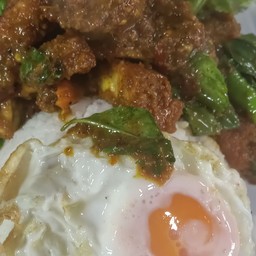 เครื่องแกงไก่กรอบ