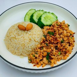 ข้าวกล้องลาบหมู (คลีน) Spicy Minced Pork Salad