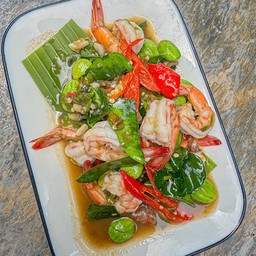 สตอผัดกะปิ กุ้งสด
