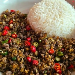 ผัดคั่วพริกเกลือเนื้อสับไทยวากิว