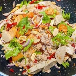 3กอ.ลูกชิ้นย่างร.8 สนามบินขอนแก่น ร.8 สนามบินขอนแก่น