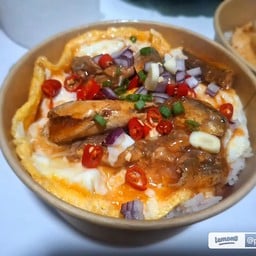 ข้าวไข่ข้นปลากระป๋อง