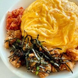 ข้าวไข่ข้น ไก่กรอบ (เลือกซอสเอง)