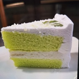 เค้กใบเตยมะพร้าวอ่อน