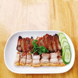 หมูกรอบ+หมูแดง