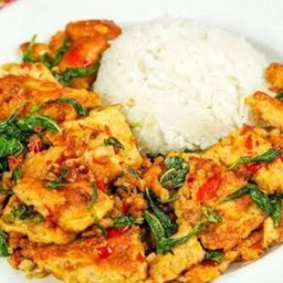 ข้าวหน้ากระเพราไข่เจียว