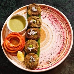 Brocolli Aur Edamame ki Shammi