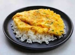 ร้านข้าวสามแยก