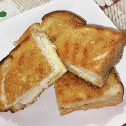 มินิชีสโทส