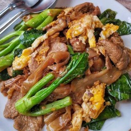 ผัดซีอิ๊ว