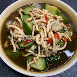 แกงเห็ดรวม