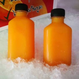 น้ำส้มคั้นสดพร้อมเนื้อส้ม ขนาด 230 ml