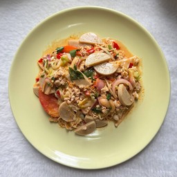 ยำมาม่าหมูยอ