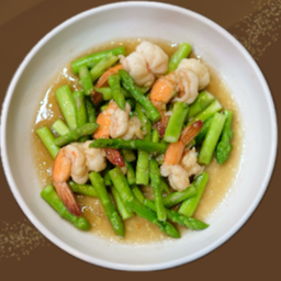 ผัดหน่อไม้ฝรั่งกุ้ง