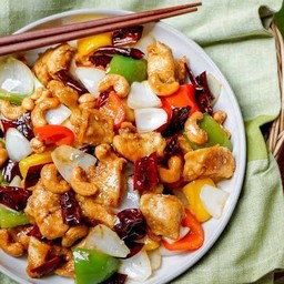 ไก่ผัดเม็ดมะม่วง