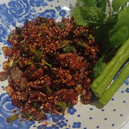 ก้อย เนื้อ