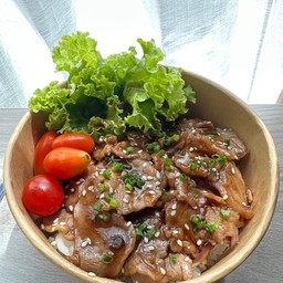 ข้าวหน้าเนื้อเทอริยากิ