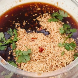 น้ำจิ้มหวานสูตรไม่เหมือนใคร หอมถั่วบด ผสมซีฟู้ดหรือจิ้มเดี่ยวๆก็อร่อยมาก