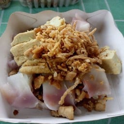 ก๋วยเตี๋ยวหลอดทรงเครื่อง(กิน&ขาย) ตลาดศิริวัฒนา