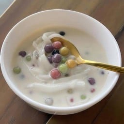 บัวลอยแป้งหอม