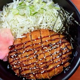 ข้าวหน้าหมูทอดทงคัตสึ