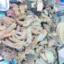 แซ่บหลังเซเว่น