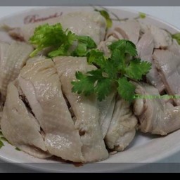 สถานีข้าวมันไก่ไหหลำ