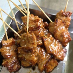 จ่อยขายโจ๊ก/ หมูปิ้ง / เครื่องดื่ม 🥣🐷☕️