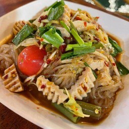 ข้าวโคตรกะเพราพริกแห้ง