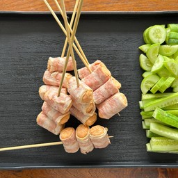 ไส้กรอกพันสามชั้นไก่