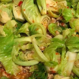 แขนงหมูสับราดข้าว แถมฟรีไข่ดาวหรือไข่เจียว🐣