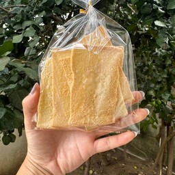 ขนมปังอบเนย