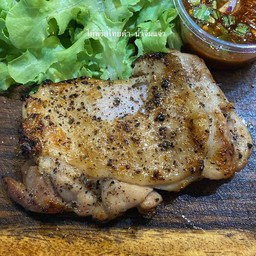 ไก่หมักพริกไทยดำ