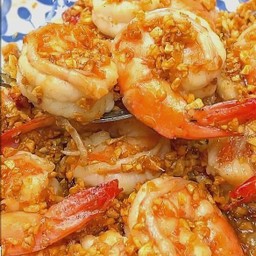 กุ้งกระเทียมพริกไทย+ไข่ข้น ราดข้าว