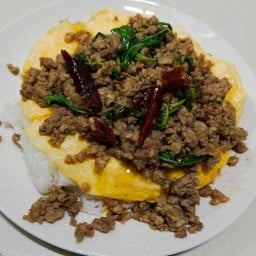 สหายกะเพรา🔥🔥ข้าวหน้าหมูทอด (เครือสหพัฒน์) แหลมฉบัง   ร้าน ส.สหาย