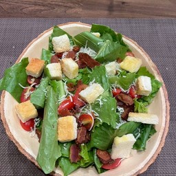 ซีซ่าสลัด CAESAR SALAD