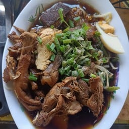 ก๋วยเตี๋ยวไก่ตุ๋น99 ไก่เขย่า เครปญี่ปุ่น หลังกฟฟถลาง สาขาบ้านลิพอนทางไปบ้านเคียน