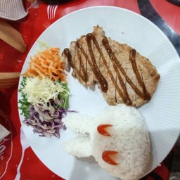 ข้าวหน้าสเต็กหมู