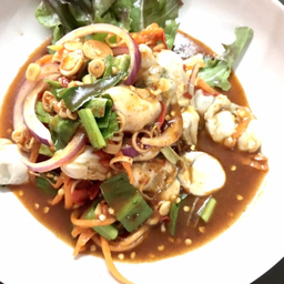 ยำหอยนางรมน้ำพริกเผา