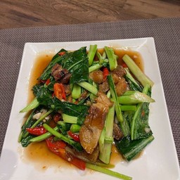 ผัดคะน้า