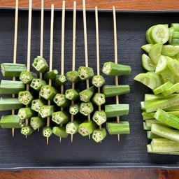 กระเจี๊ยบ