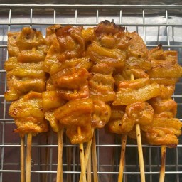 หมูปิ้ง เตาถ่าน