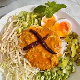 ขนมจีนน้ำยาปูสูตรเด็ด ไม่มีสาขา