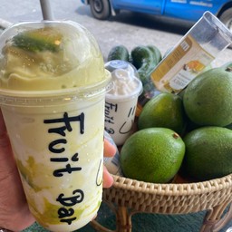 อะโวคาโดปั่น+โยเกิร์ตธรรมชาติ