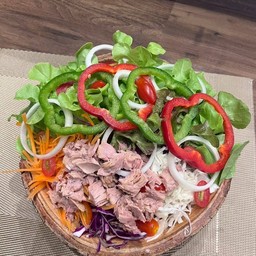 สลัดทูน่า TUNA SALAD