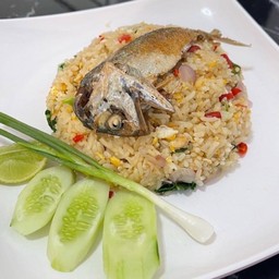 ข้าวผัดปลาทูพริกสด