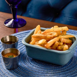 เฟรนซ์ฟรายส์กับซอสฮันนี่มัสตาร์ด&ซอสเธาซันต์