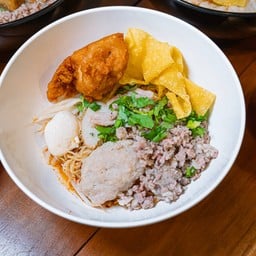 ก๋วยเตี๋ยวเจ๊จูน